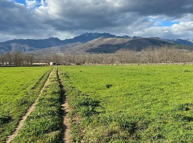 El Llano 度假居 坎德莱达
